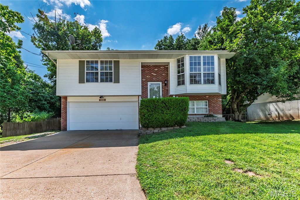 1208 Walnut Drive