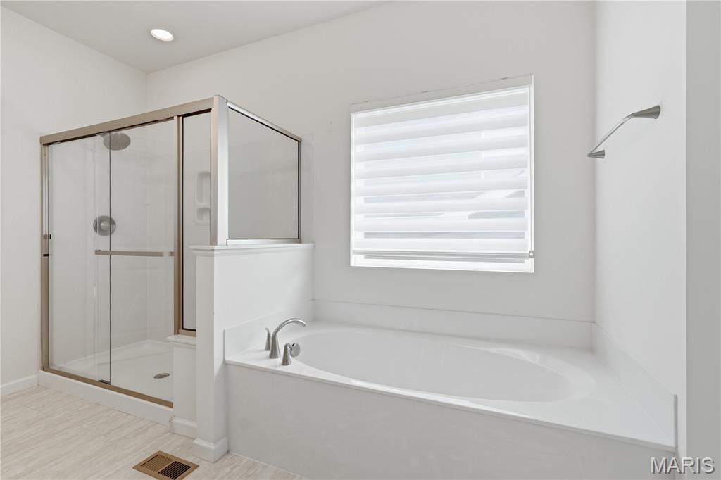 1278 Harvester Drive Property Photo 12