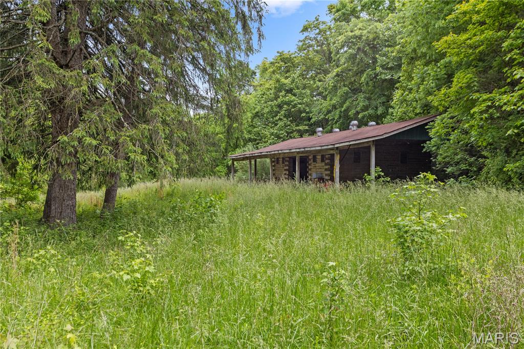 3700 Pioneer Drive Property Photo 9