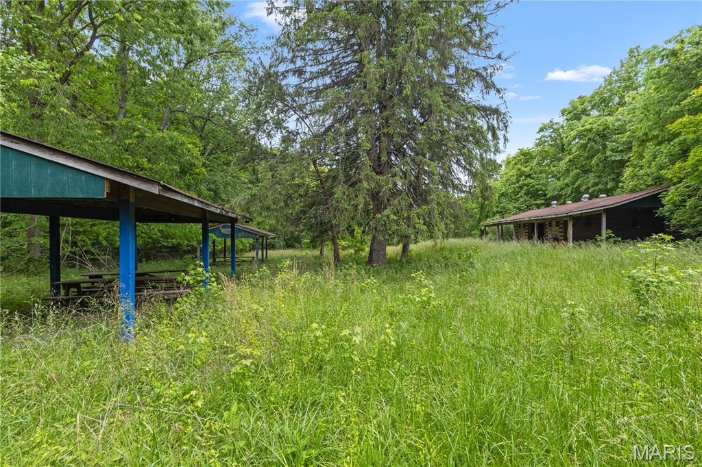 3700 Pioneer Drive Property Photo 11