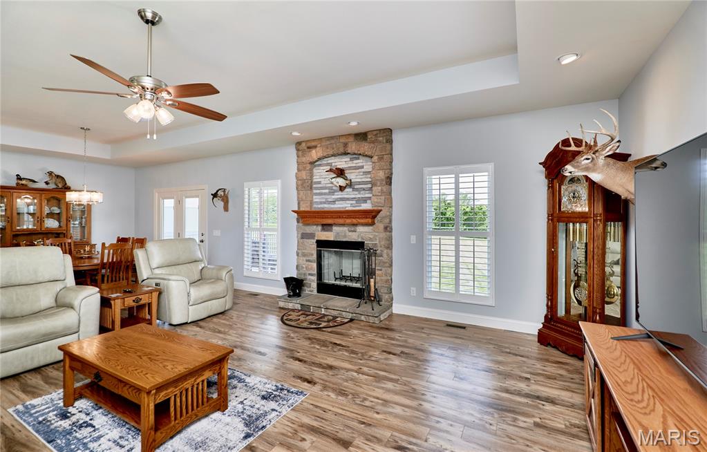 21 Pheasant Pointe Drive Property Photo 16