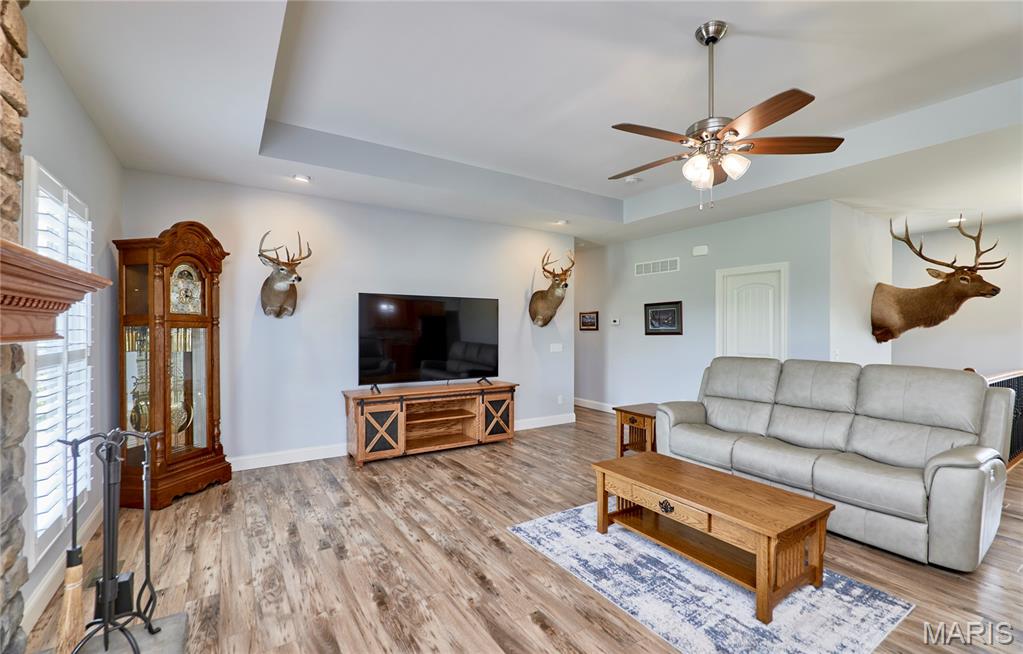 21 Pheasant Pointe Drive Property Photo 19