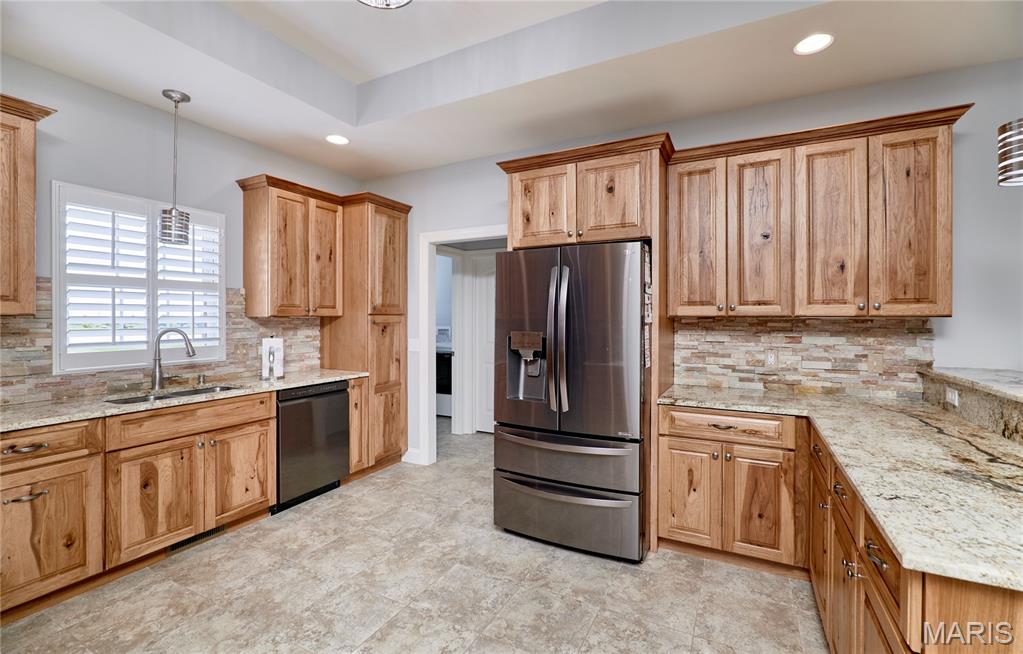 21 Pheasant Pointe Drive Property Photo 24