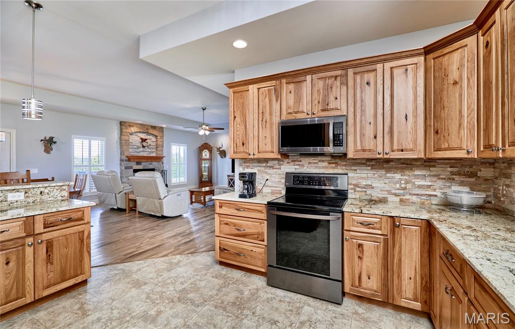 21 Pheasant Pointe Drive Property Photo 27