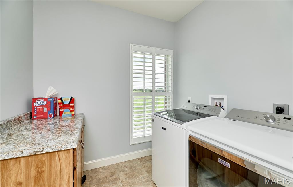 21 Pheasant Pointe Drive Property Photo 28