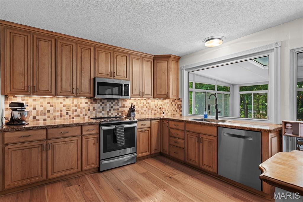 2045 Country Field Drive Property Photo 11