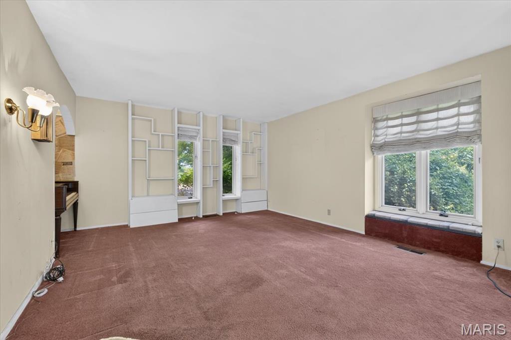 2 Villa Coublay Property Photo 17