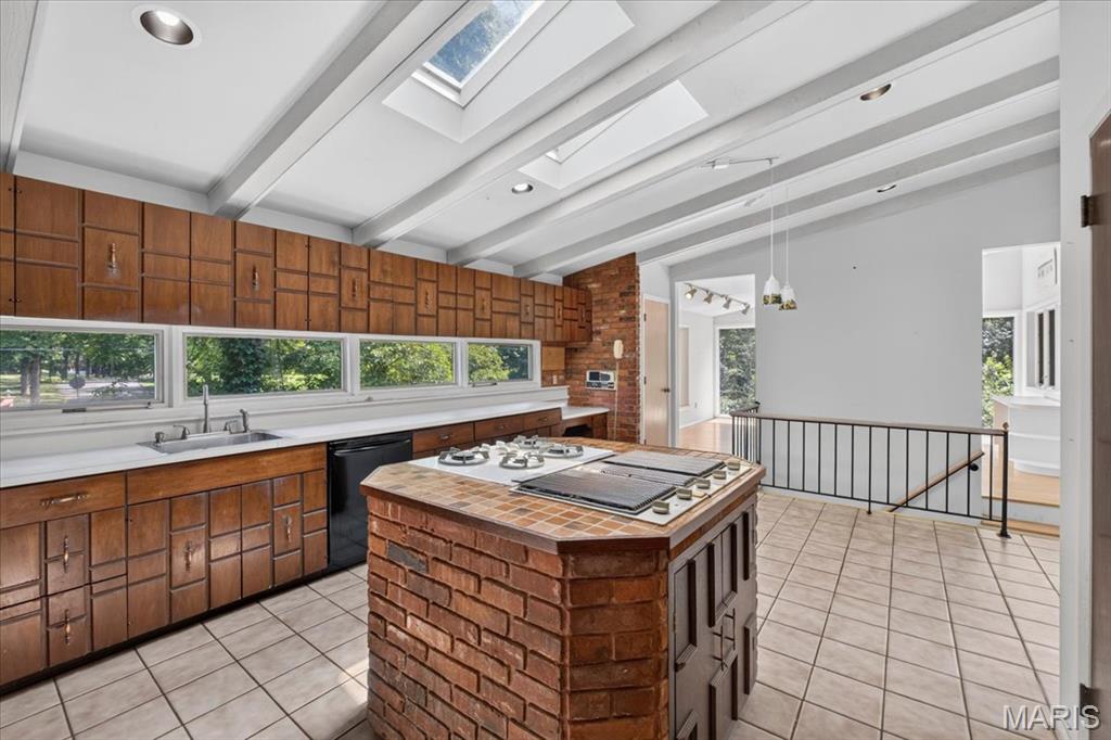 2 Villa Coublay Property Photo 21