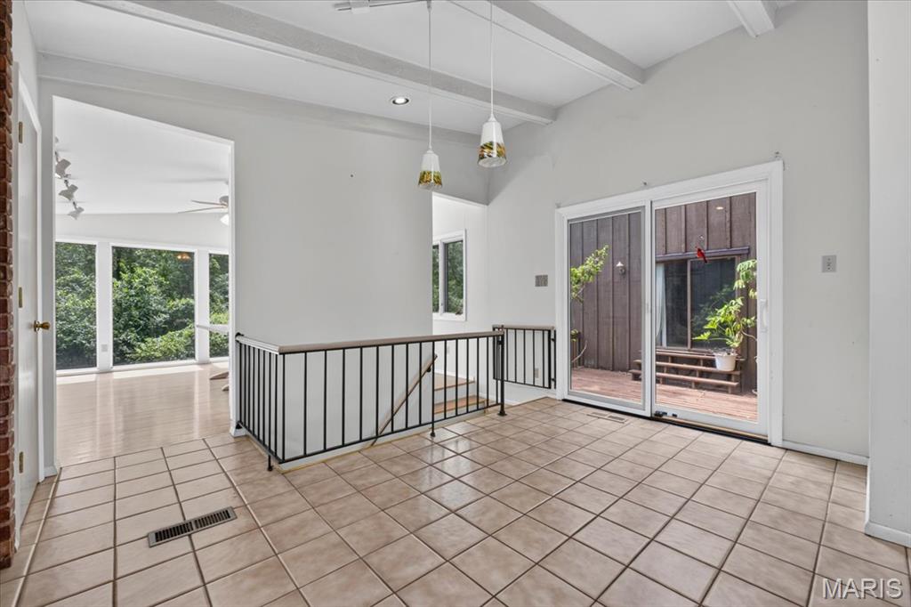 2 Villa Coublay Property Photo 28