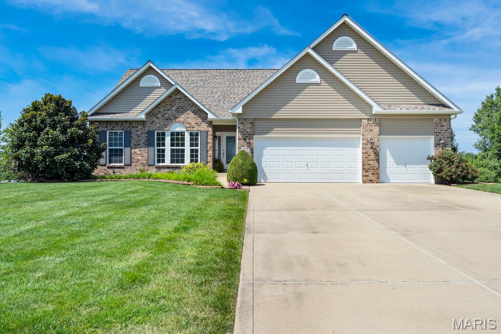 831 Autumn Rise Property Photo 1