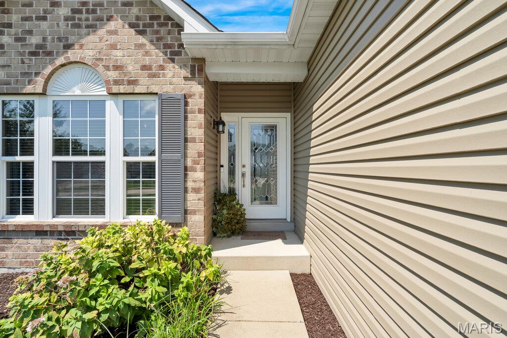 831 Autumn Rise Property Photo 4