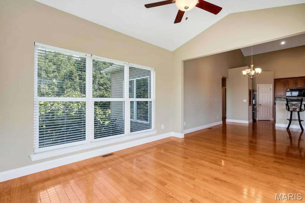 831 Autumn Rise Property Photo 15