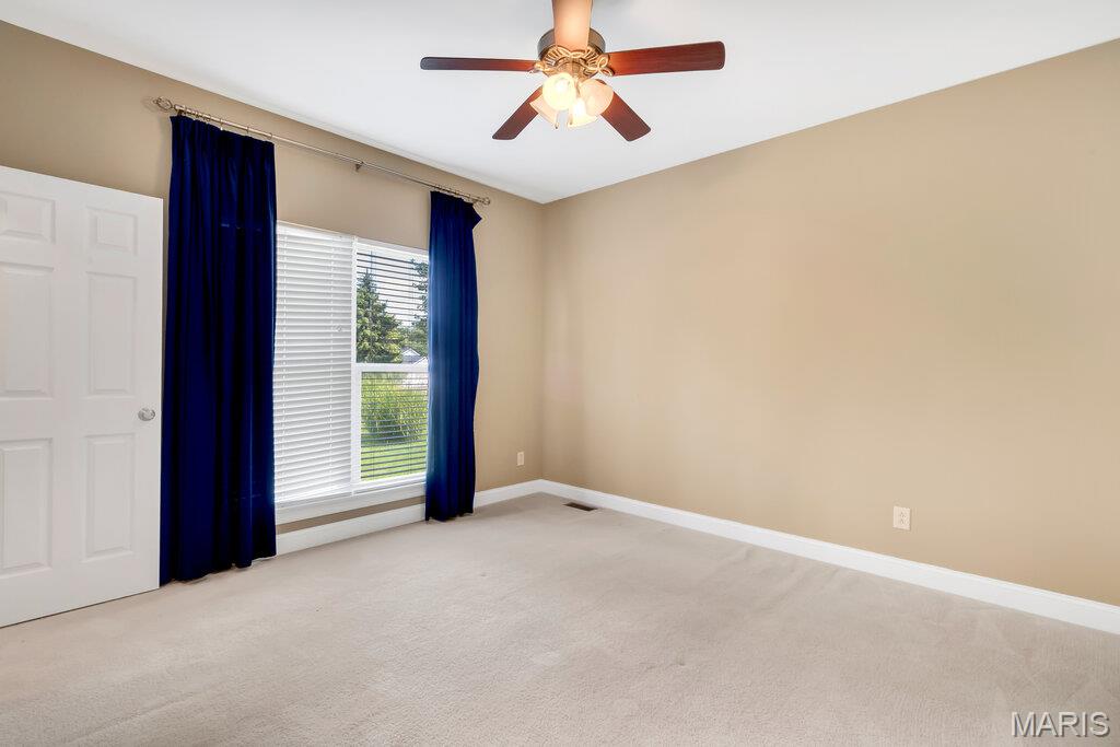 831 Autumn Rise Property Photo 34