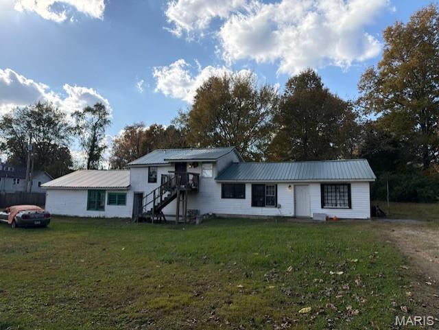 1815 W Maud Street Property Photo 2