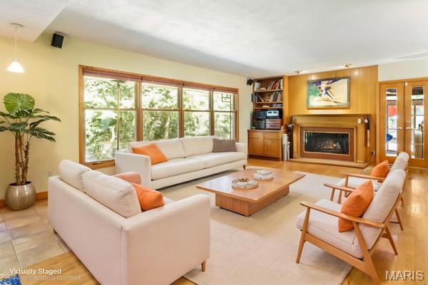 451 Lee Avenue Property Photo 8