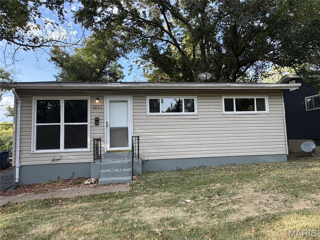 8823 Cranberry Lane