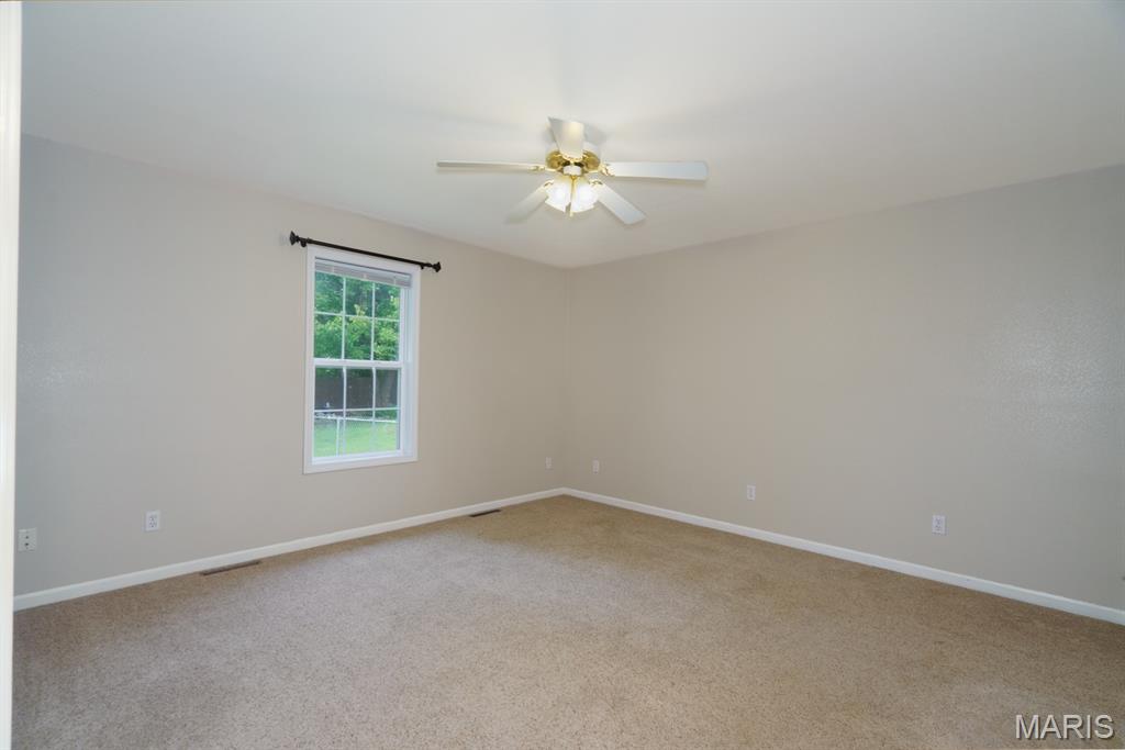 573 Maplewood Drive Property Photo 20