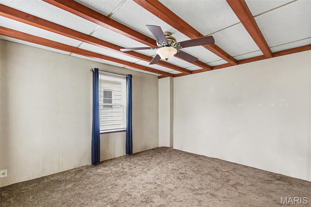 412 State Street Property Photo 4