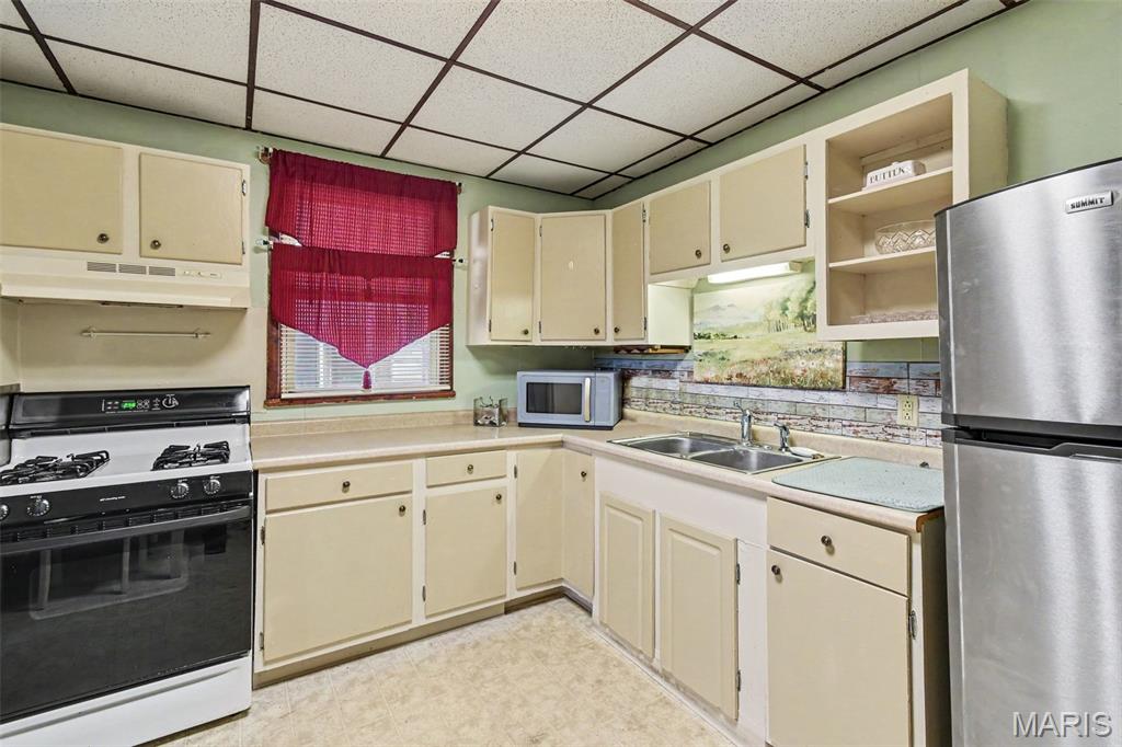 412 State Street Property Photo 6