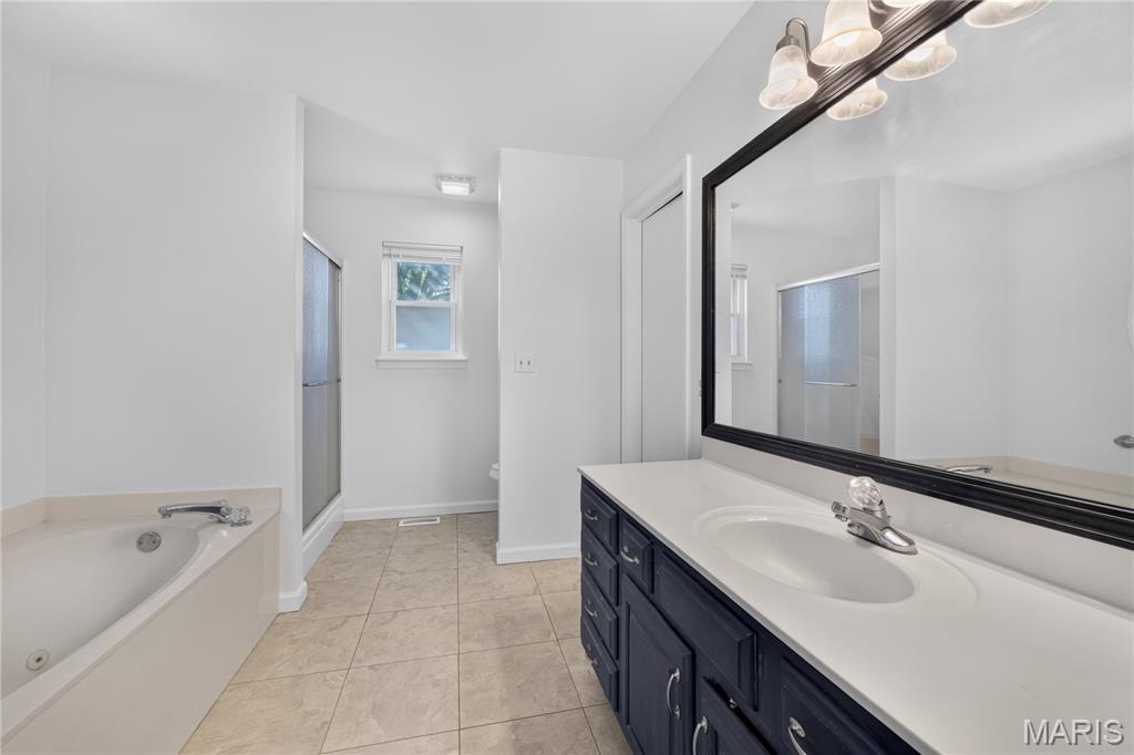 413 N Vine Street Property Photo 12