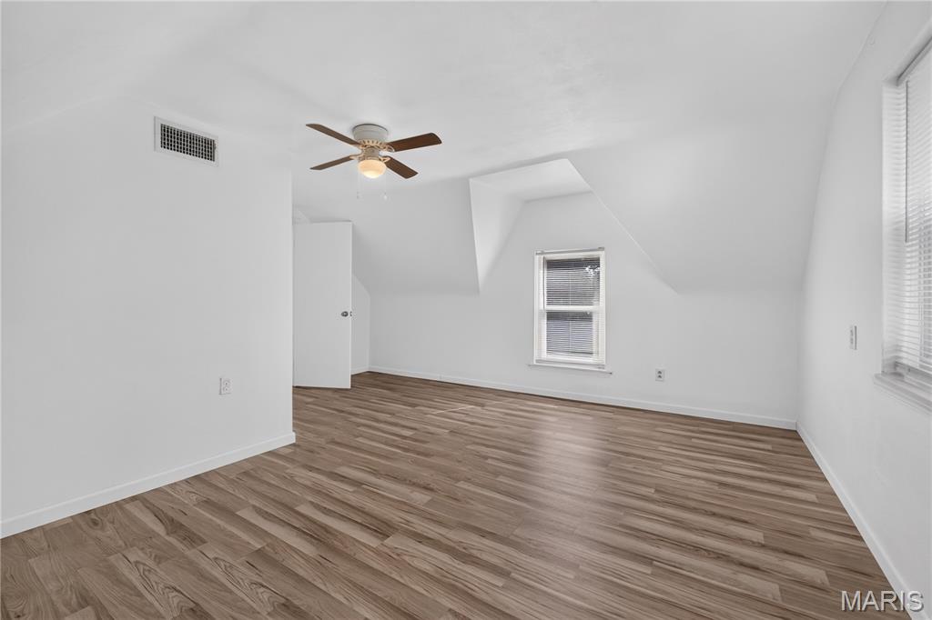 413 N Vine Street Property Photo 21