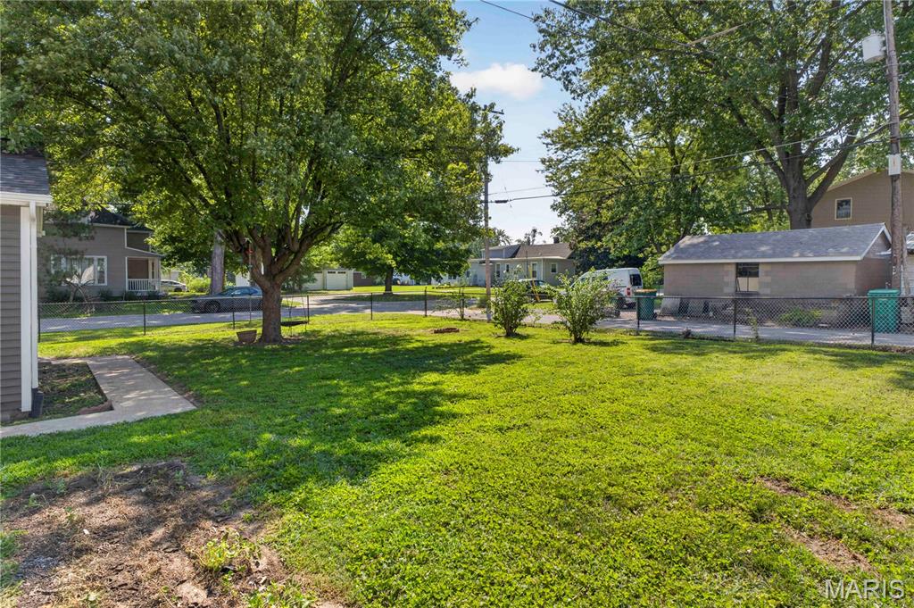 413 N Vine Street Property Photo 30