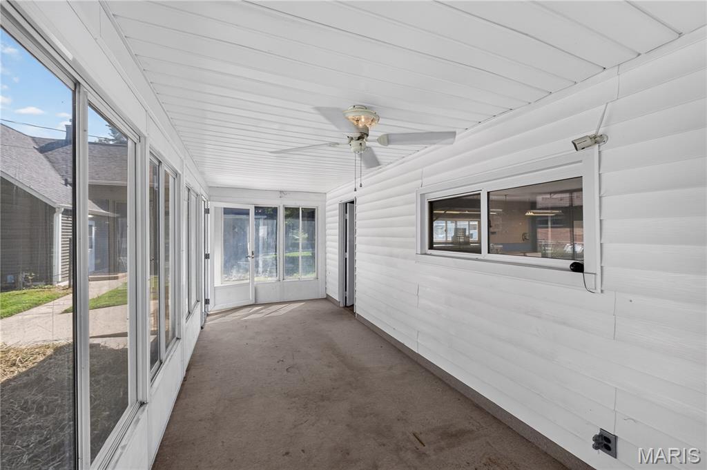 413 N Vine Street Property Photo 35