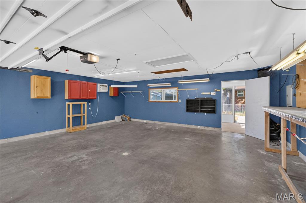 413 N Vine Street Property Photo 37