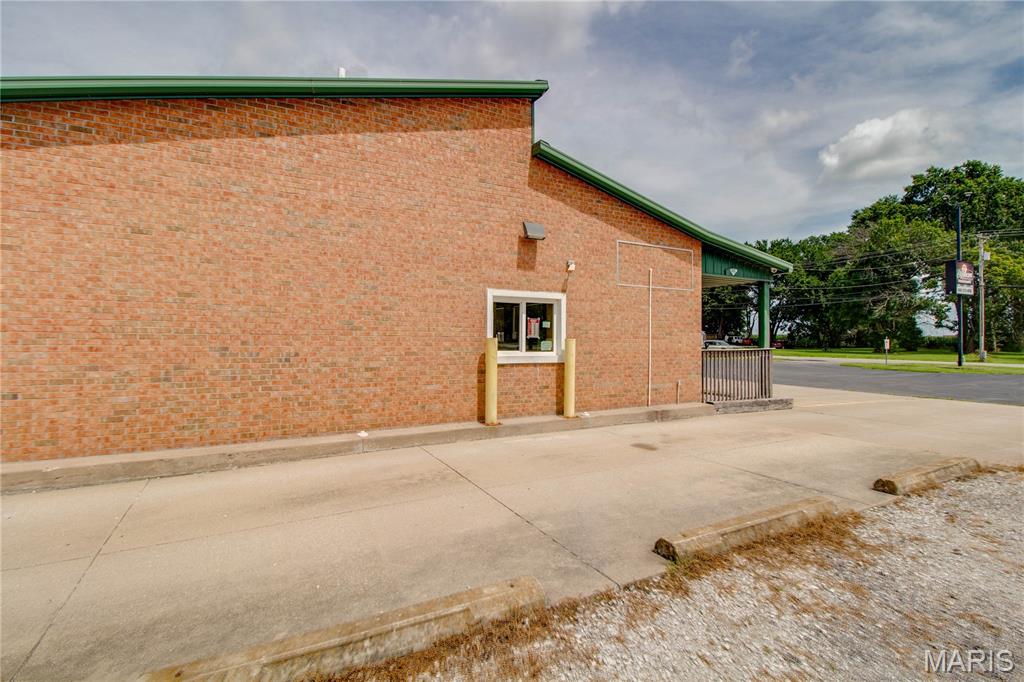908 N Main Street Property Photo 49