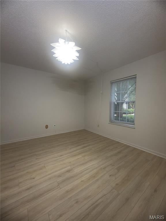 5265 Cricket Glen Court A Property Photo 7