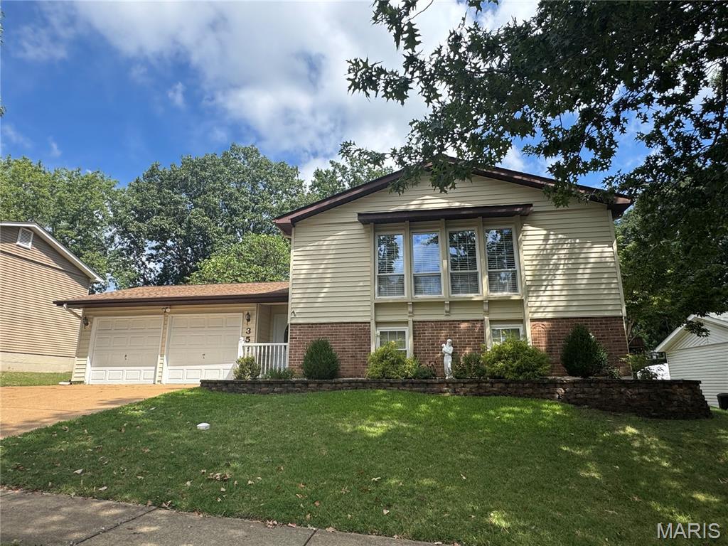 353 Bellestri Drive