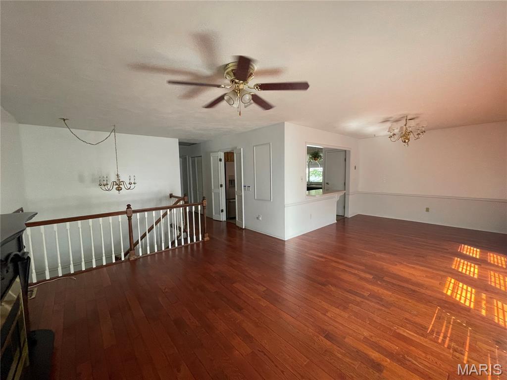 353 Bellestri Drive Property Photo 7