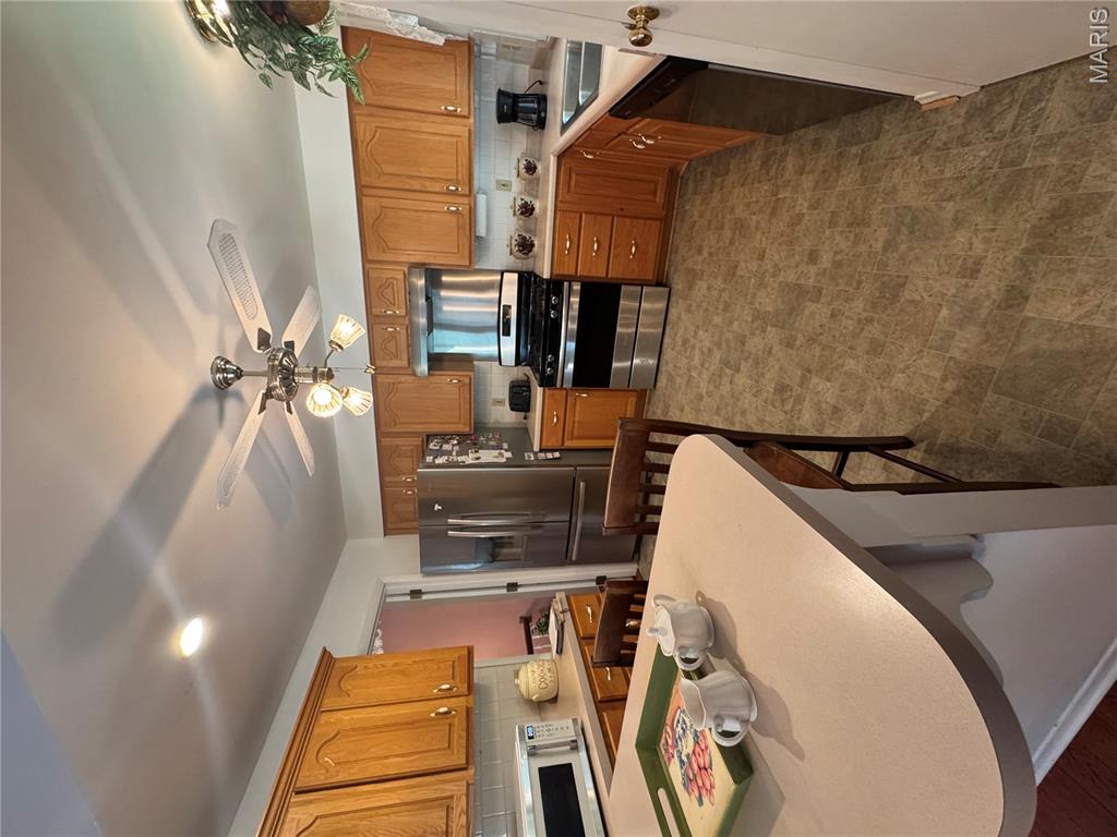 353 Bellestri Drive Property Photo 13