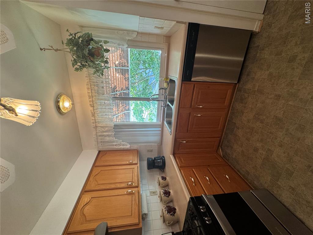 353 Bellestri Drive Property Photo 14