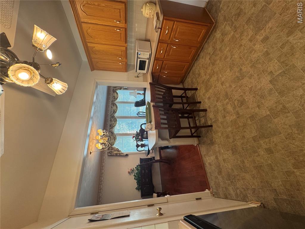 353 Bellestri Drive Property Photo 15