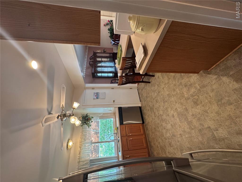 353 Bellestri Drive Property Photo 16