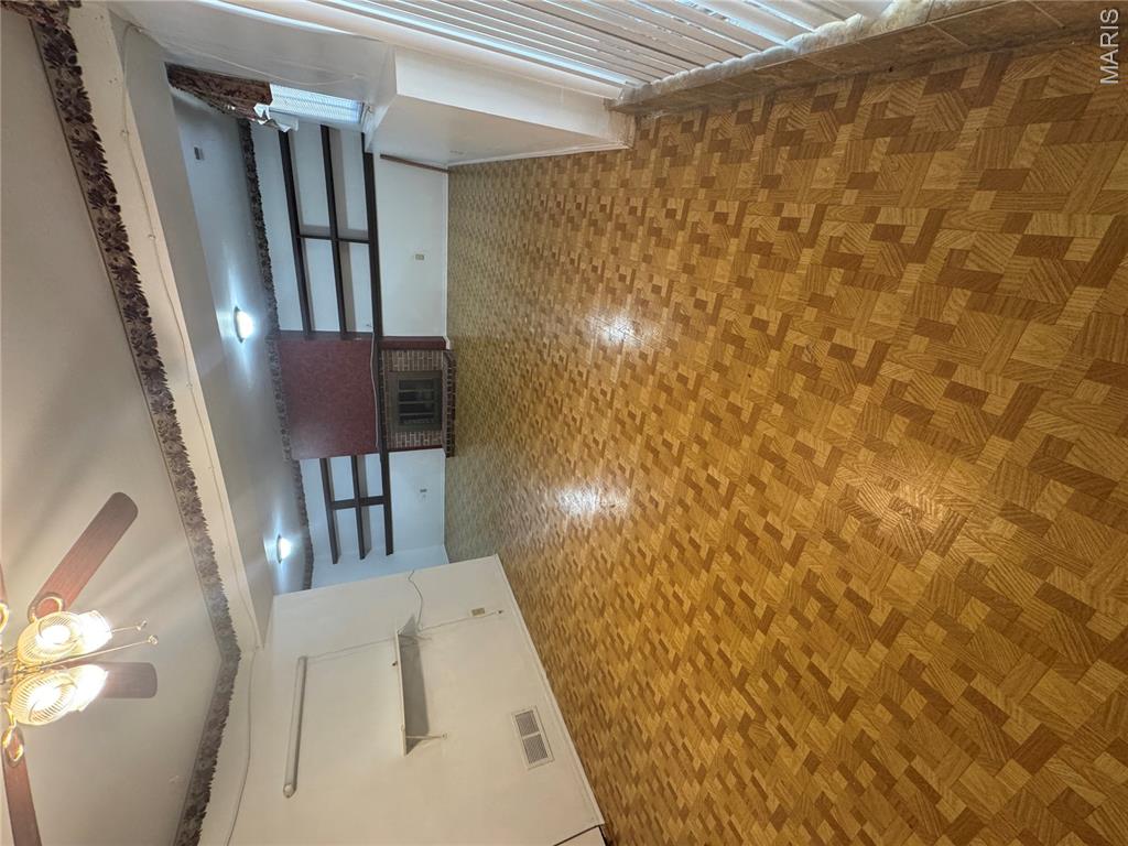 353 Bellestri Drive Property Photo 44
