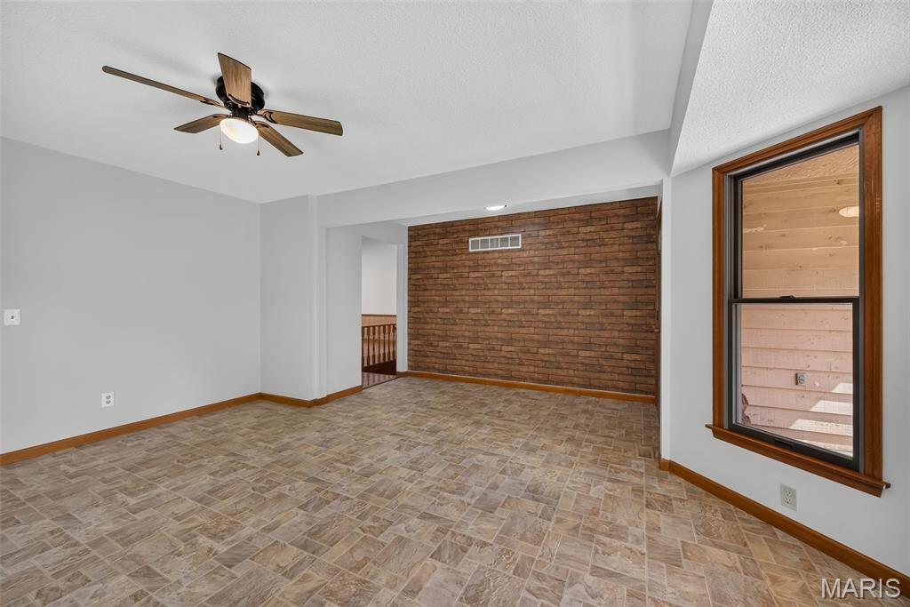 85 Mar Len Drive Property Photo 19