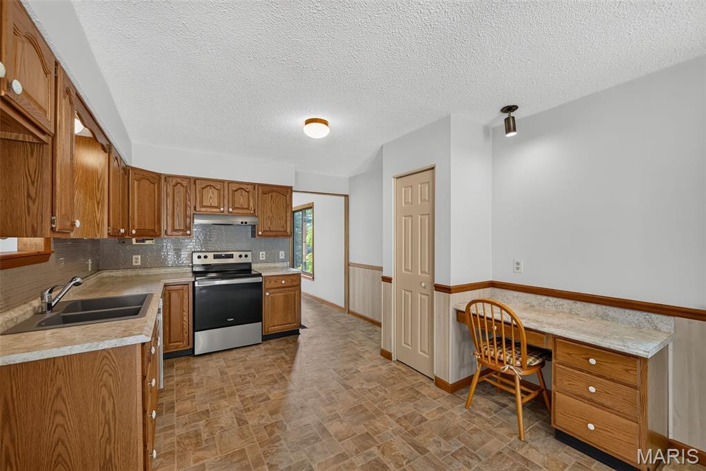 85 Mar Len Drive Property Photo 24