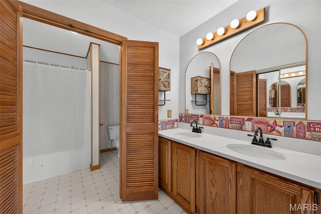 85 Mar Len Drive Property Photo 37