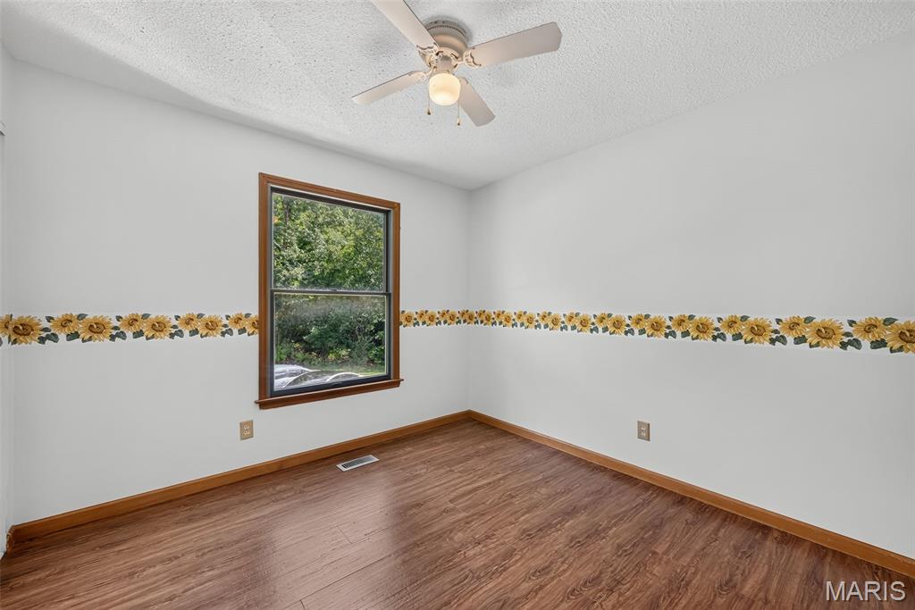 85 Mar Len Drive Property Photo 39