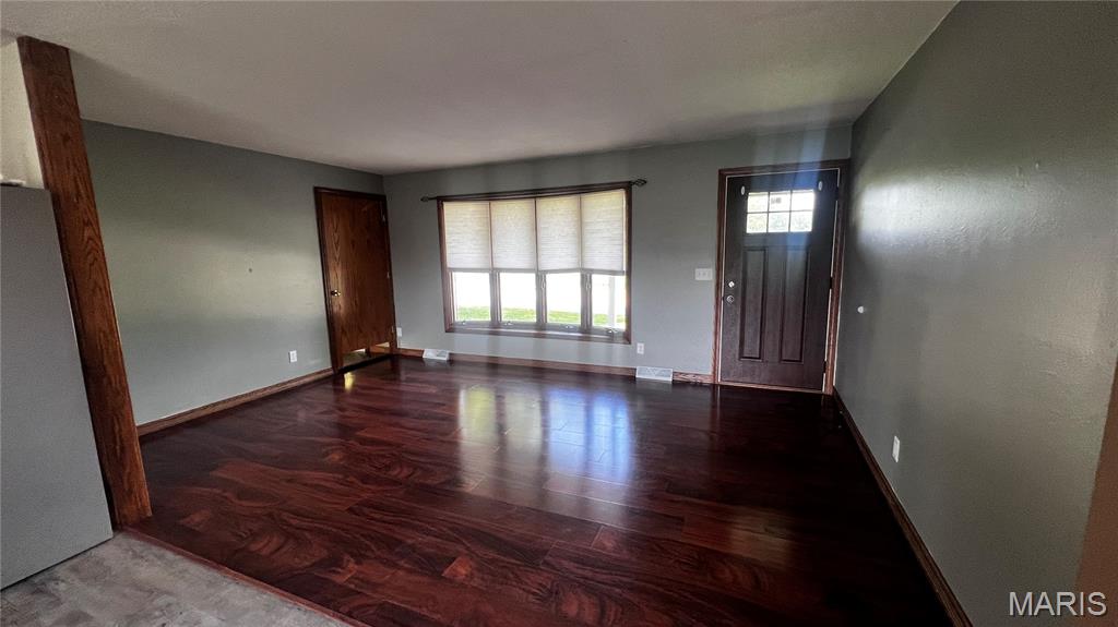 507 Smith Street Property Photo 4