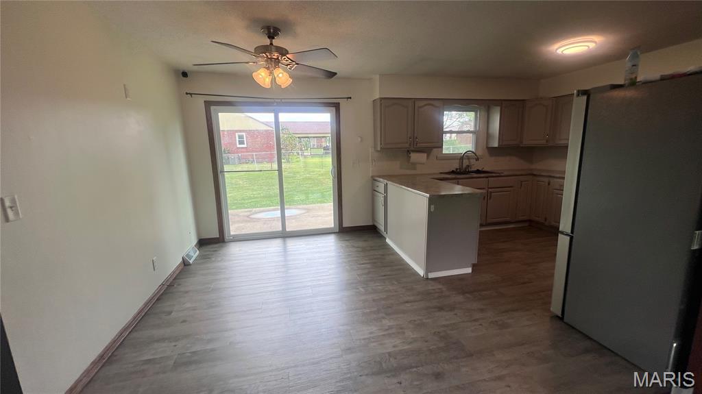 507 Smith Street Property Photo 16