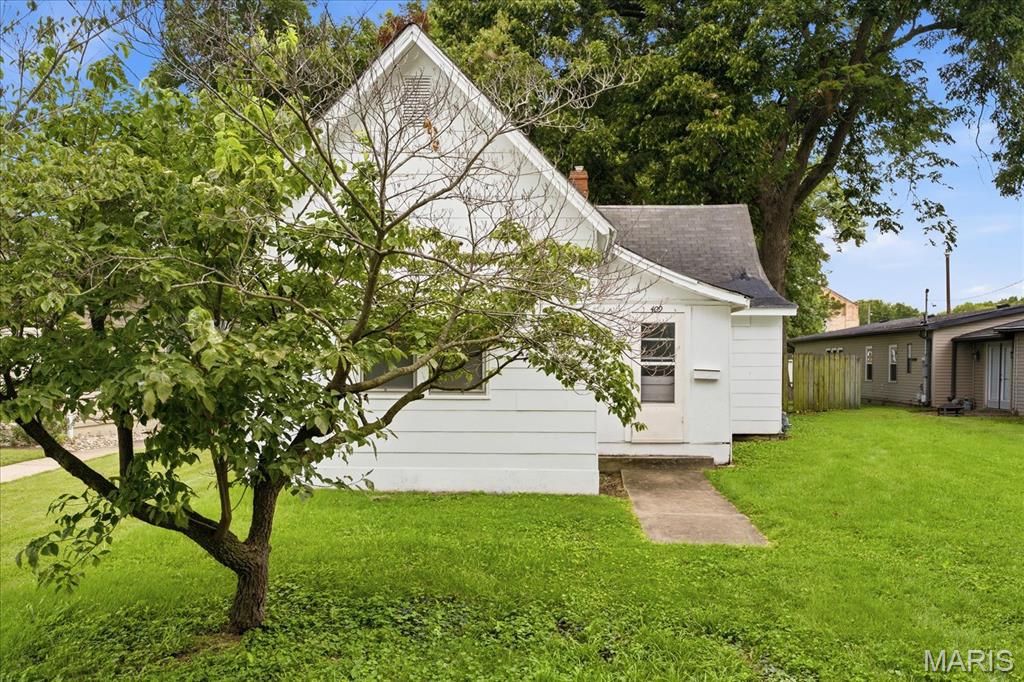 409 S Washington Street Property Photo 2