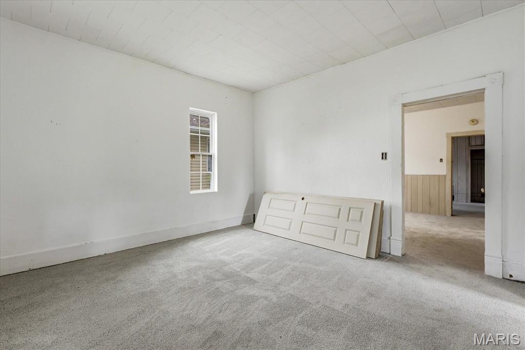 409 S Washington Street Property Photo 10
