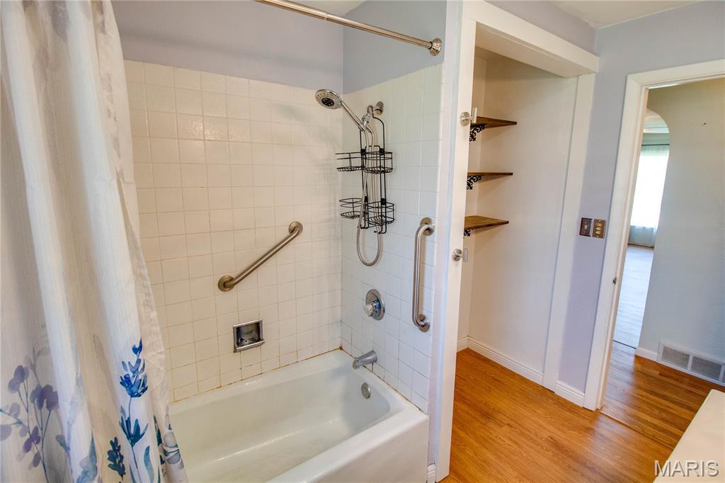 104 N Franklin Street Property Photo 19