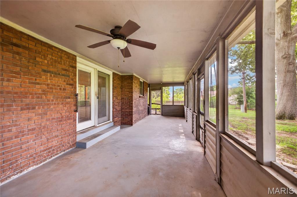 610 Laurel Dr Property Photo 5