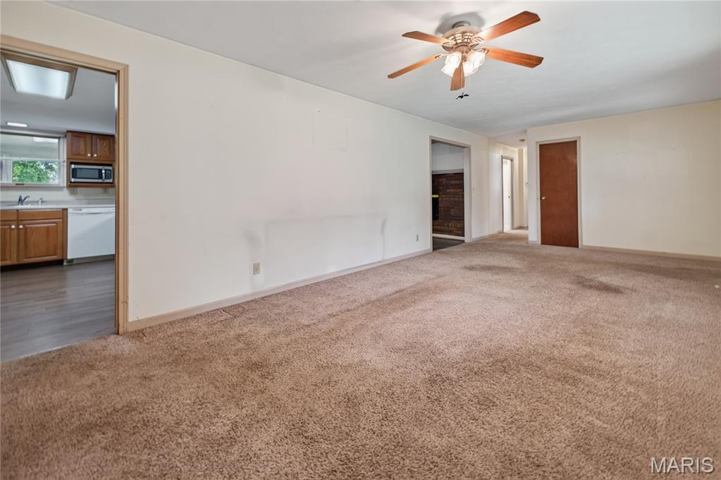 610 Laurel Dr Property Photo 18