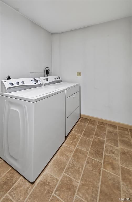 610 Laurel Dr Property Photo 23