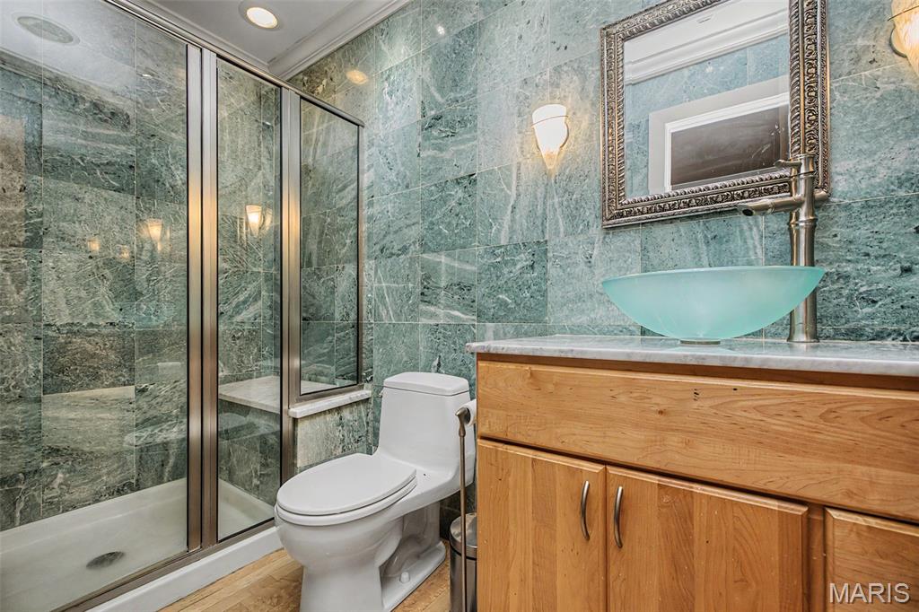200 Tanglewood Drive Property Photo 18